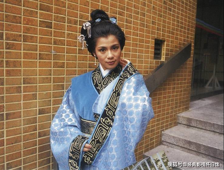 装扮少女闯关版苹果
:翁美玲《楚河汉界》玉蝶儿剧照：这才是我心中理想的中年黄蓉